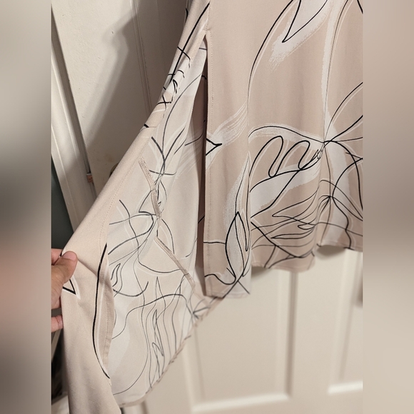 Alfani Beige Printed Sleeveless Trapeze Top - Picture 4 of 7